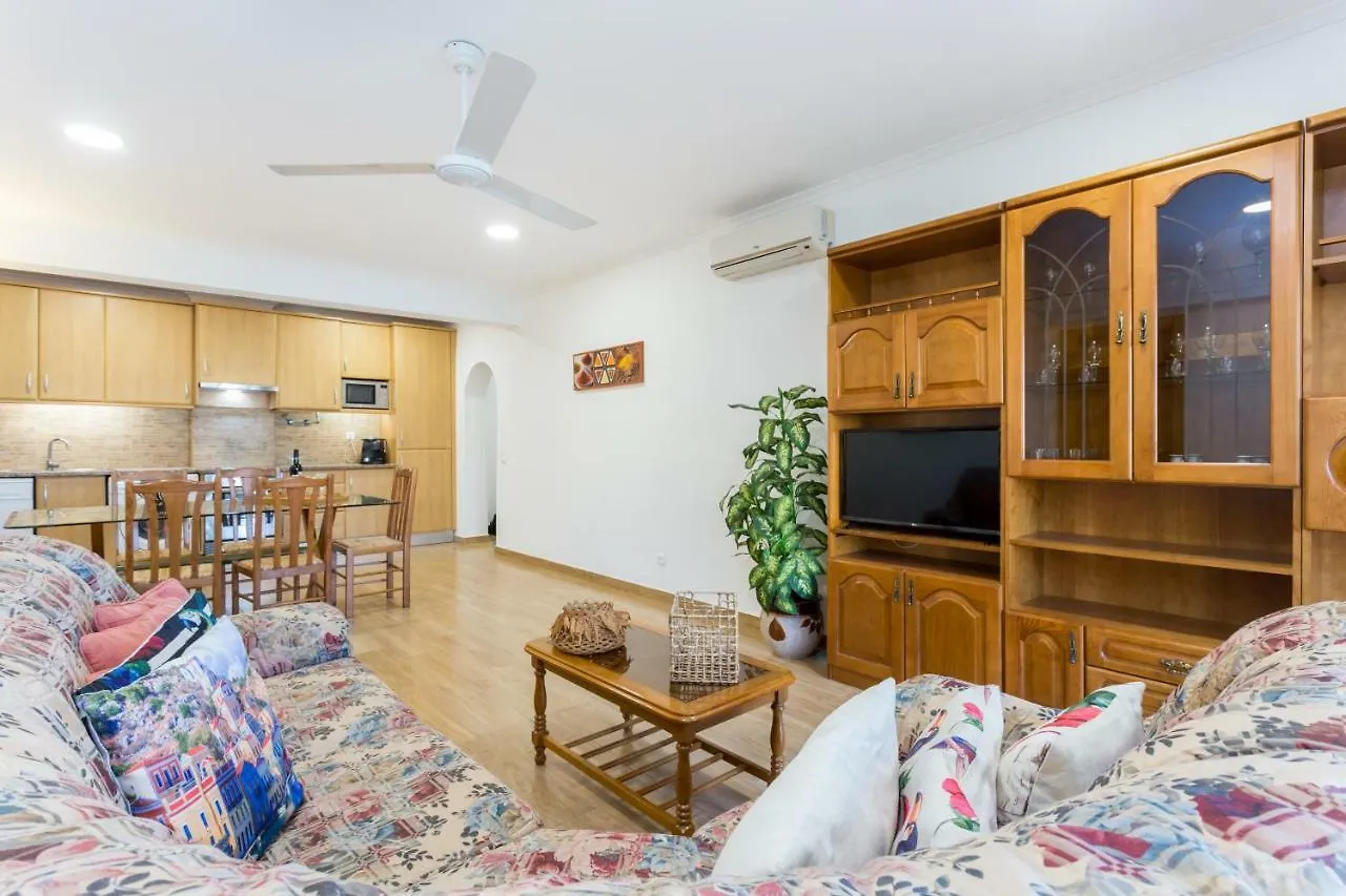 Edifício Rocha Vau Beach Apartment Portimão